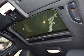 2016款宝马320i