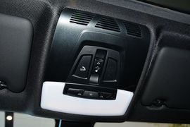 2016款宝马320i