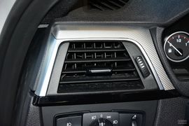 2016款宝马320i