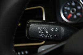 2016款大众途锐3.0TSI