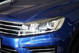   2016款大众途锐3.0TSI R-Line