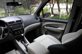 2016款东风风行景逸X3