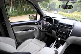 2016款东风风行景逸X3