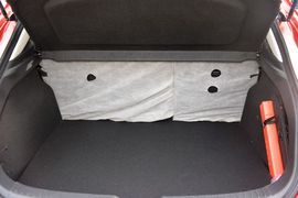 2016款马自达3Axela昂克赛拉两厢1.5L自动舒适型