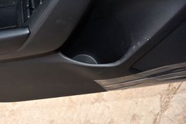 2016款马自达3Axela昂克赛拉两厢1.5L自动舒适型