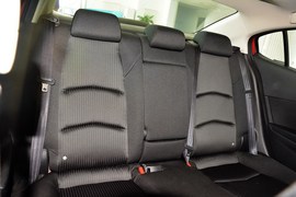 2016款马自达3Axela昂克赛拉两厢1.5L自动舒适型