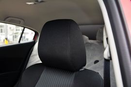 2016款马自达3Axela昂克赛拉两厢1.5L自动舒适型