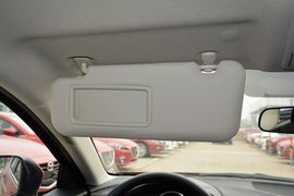 2016款马自达3Axela昂克赛拉两厢1.5L自动舒适型