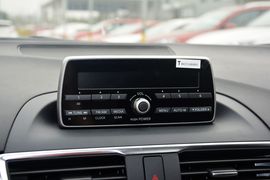 2016款马自达3Axela昂克赛拉两厢1.5L自动舒适型