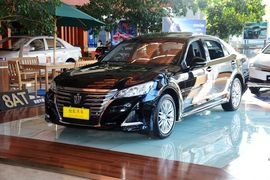2016款丰田皇冠2.0T精英版