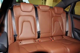 2016款奥迪A4L
