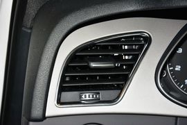 2016款奥迪A4L