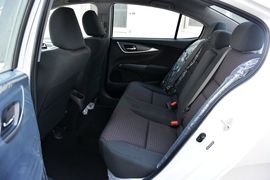 2016款本田凌派1.8L