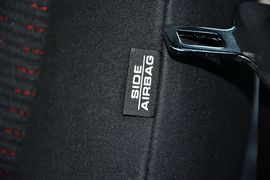 2016款本田凌派1.8L