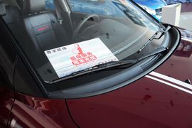 2015款铃木雨燕1.5L手动限定版