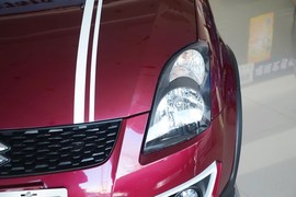 2015款铃木雨燕1.5L手动限定版