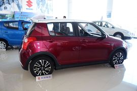 2015款铃木雨燕1.5L手动限定版