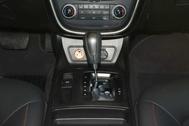 2016款奔腾X80