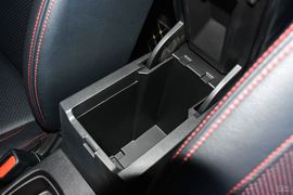 2015款铃木锋驭1.6L