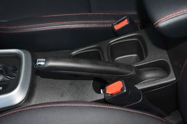 2015款铃木锋驭1.6L