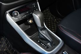 2015款铃木锋驭1.6L