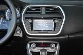 2015款铃木锋驭1.6L
