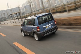 2010款长城哈弗M2试驾