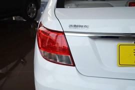 2015款吉利远景1.5L手动幸福型