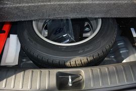 2015款现代全新途胜1.6T双离合两驱智能型