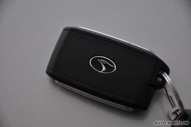 东南V3菱悦1.5L手动旗舰升级版
