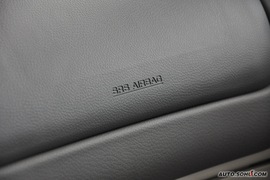 东南V3菱悦1.5L手动旗舰升级版