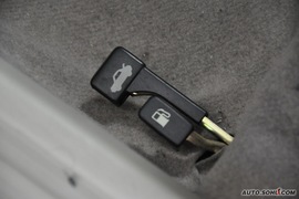 东南V3菱悦1.5L手动旗舰升级版