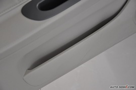 东南V3菱悦1.5L手动旗舰升级版