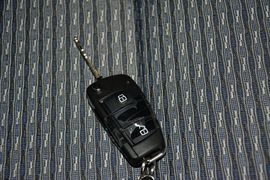 2016款东风郑州日产帅客1.5L手动标准型