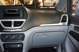 2016款东风郑州日产帅客1.5L手动标准型