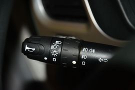 2016款东风郑州日产帅客1.5L手动标准型