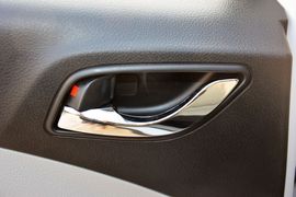 2016款东风风行景逸X3