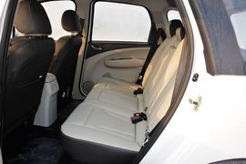 2016款东风风行景逸X3