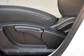 2016款东风风行景逸X3