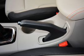 2016款东风风行景逸X3