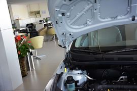 2014款现代瑞纳三厢1.4L自动时尚型GS