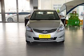 2014款现代瑞纳三厢1.4L自动时尚型GS