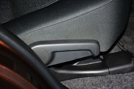 2015款丰田RAV4