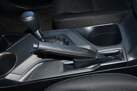 2015款丰田RAV4