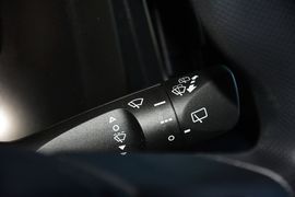 2015款丰田RAV4
