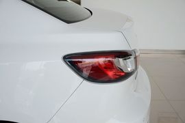 2015款马自达3星骋1.6L自动舒适型