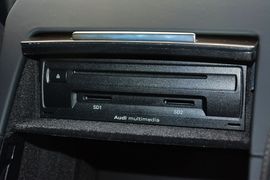 2014款奥迪A8L