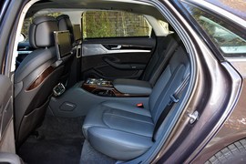 2014款奥迪A8L
