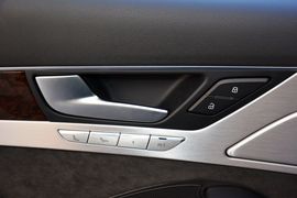 2014款奥迪A8L