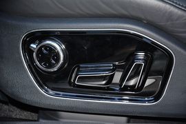 2014款奥迪A8L